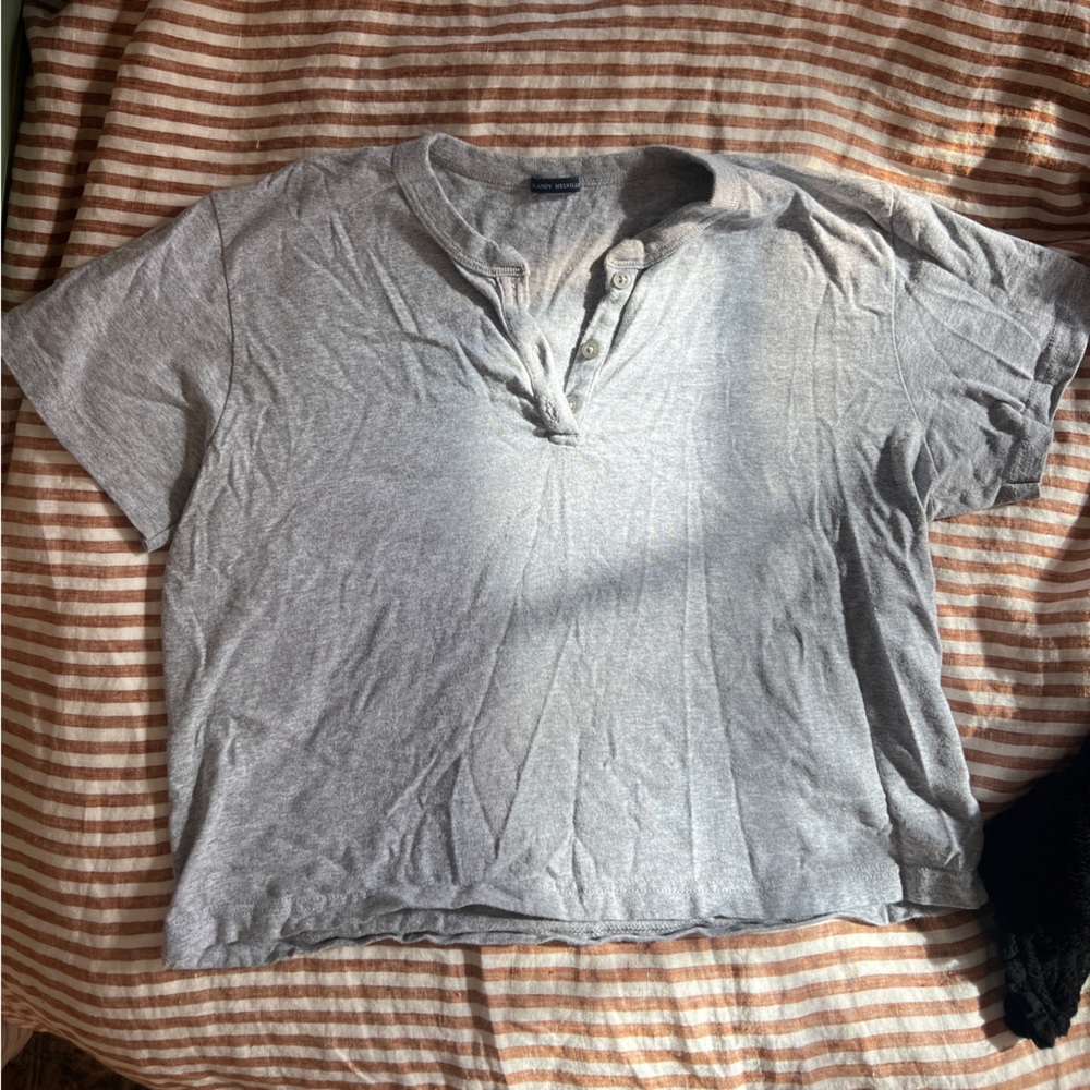 Brandy Melville grey t shirt